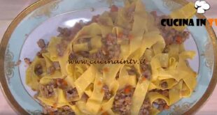 È sempre mezzogiorno | Pappardelle al ragù di anatra e arancia ricetta Daniele Persegani