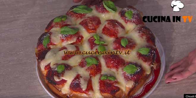 È sempre mezzogiorno | Pizza Danubio ricetta Fulvio Marino