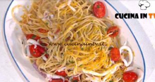 È sempre mezzogiorno | Spaghetti calamari e bottarga ricetta Federico Fusca