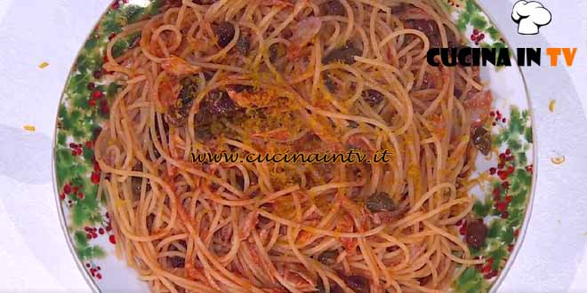 È sempre mezzogiorno | Spaghetti al tonno ricetta Antonella Clerici