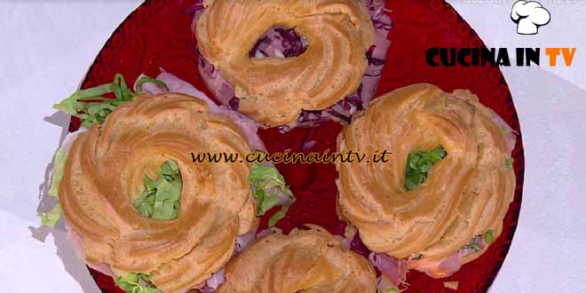 È sempre mezzogiorno | Zeppole salate ricetta Daniele Persegani