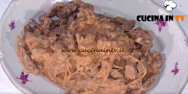 È sempre mezzogiorno | Stroganoff alla spagnol ricetta Daniele Persegani