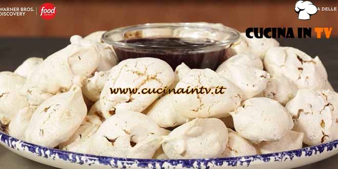 La cucina delle monache | Paste bianche con salsa al melograno