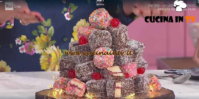 È sempre mezzogiorno | Lamington ai lamponi ricetta Natalia Cattelani