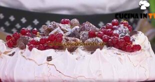 È sempre mezzogiorno | Pavlova con marron glacès ricetta Francesca Marsetti