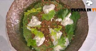 È sempre mezzogiorno | Risotto gorgonzola e frutta secca ricetta Sergio Barzetti