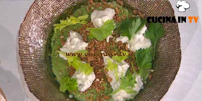 È sempre mezzogiorno | Risotto gorgonzola e frutta secca ricetta Sergio Barzetti