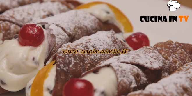 Giusina in cucina | Cannoli di ricotta ricetta Giusina Battaglia