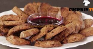 La cucina delle monache | Malanni di magro con salsa ai mirtilli