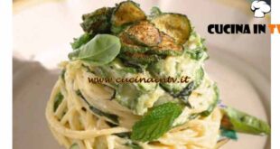 Le ricette di Peppe Guida | Spaghetto alle zucchine a modo mio ricetta Peppe Guida