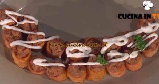 È sempre mezzogiorno | Cannoli di polenta fritti ricetta Andrea Mainardi