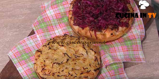 È sempre mezzogiorno | Focaccia alle cipolle ricetta Fulvio Marino