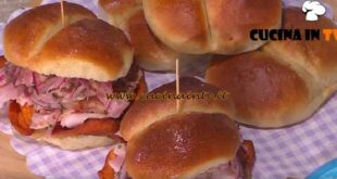 È sempre mezzogiorno | Pan con chicharron ricetta Fulvio Marino