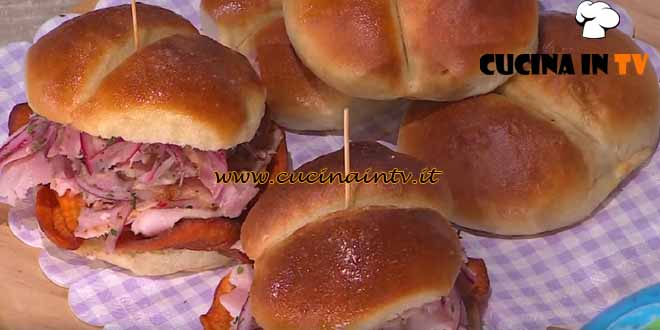 È sempre mezzogiorno | Pan con chicharron ricetta Fulvio Marino