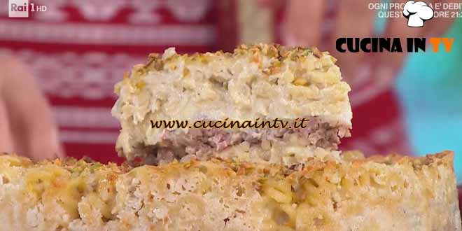 E-sempre-mezzogiorno-Timballo-anelletti-pistacchio-ricetta-Giusina-Battaglia