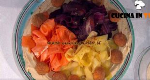 È sempre mezzogiorno | Tuorli croccanti con hummus di fagioli ricetta Barbara Agosti