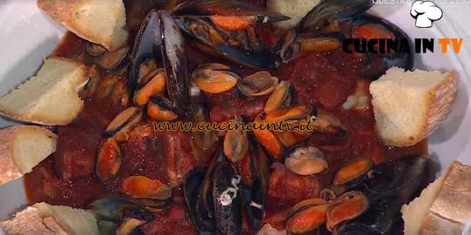 È sempre mezzogiorno | Cacciucco ricetta Federico Fusca