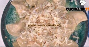 È sempre mezzogiorno | Cjarsons di Timau ricetta Daniele Persegani