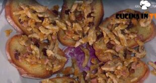 È sempre mezzogiorno | Crostini di pollo del 1700 ricetta Suor Miriam e Suor Eleonora