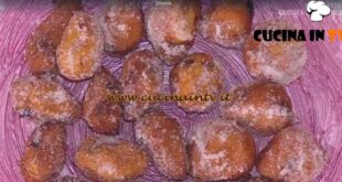 È sempre mezzogiorno | Frittelle dolci di polenta ricetta Daniele Persegani