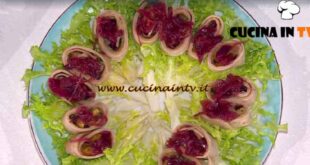 È sempre mezzogiorno | Girelle di piadina con pollo speziato ricetta zia Cri