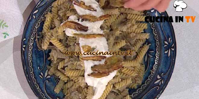 È sempre mezzogiorno | Pasta ricotta e carciofi ricetta Giusina Battaglia
