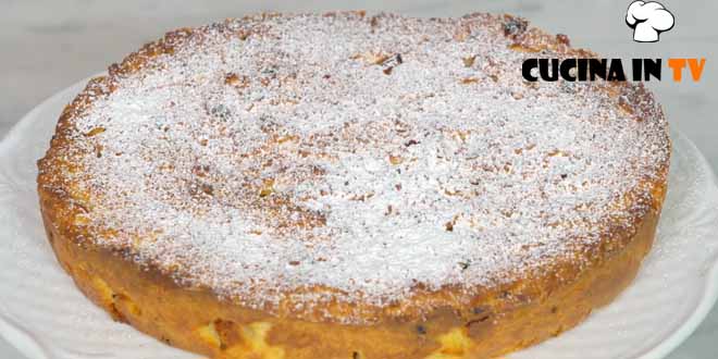 In cucina con Imma e Matteo | Torta di pane e mele ricetta Imma e Matteo