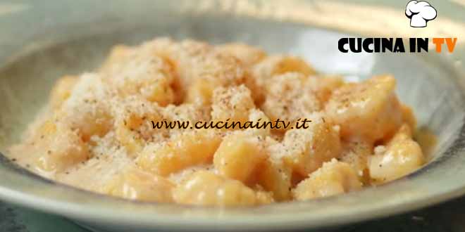 La Casa di Nonna Lalla | Gnocchi di zucca cacio e pepe Nonna Lalla