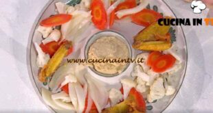 È sempre mezzogiorno | Alette di pollo fritte ricetta Chloe Facchini