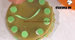 È sempre mezzogiorno | Bavarese al pistacchio ricetta Sal De Riso