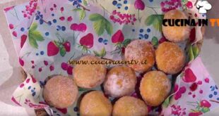 È sempre mezzogiorno | Berliner ai lamponi ricetta Barbara De Nigris