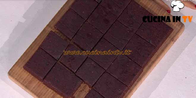 È sempre mezzogiorno | Brownies al triplo cioccolato ricetta Daniele Persegani