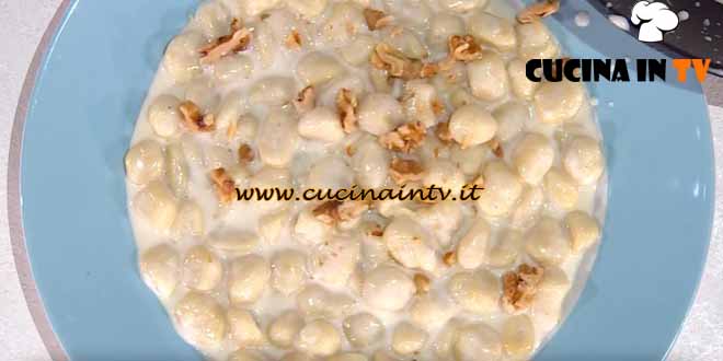 È sempre mezzogiorno | Chicche ai quattro formaggi ricetta zia Cri