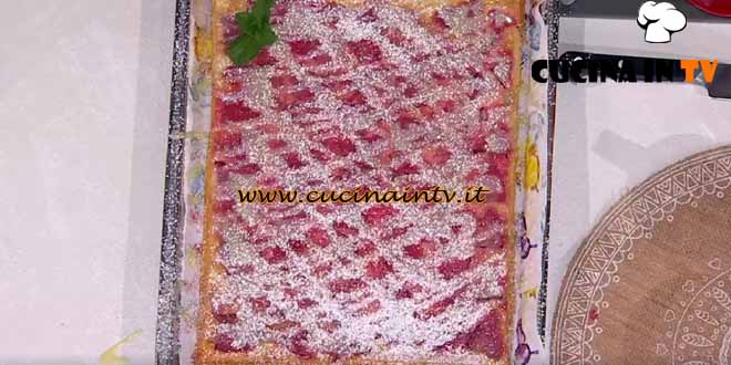 È sempre mezzogiorno | Clafoutis alle fragole ricetta Daniele Persegani