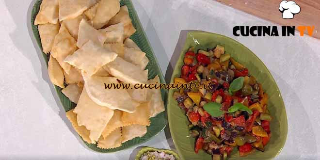 È sempre mezzogiorno | Crescentine e ratatouille ricetta Chloe Facchini