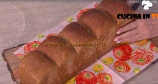 È sempre mezzogiorno | Pane integrale alle noci ricetta Fulvio Marino