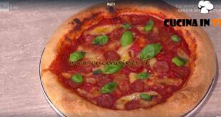 È sempre mezzogiorno | Pizza alla diavola ricetta Fulvio Marino