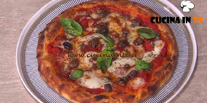 È sempre mezzogiorno | Pizza vesuviana ricetta Vincenzo Capuano