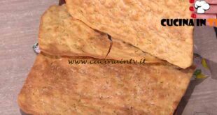 È sempre mezzogiorno | Schiacciatine di focaccia ricetta Fulvio Marino