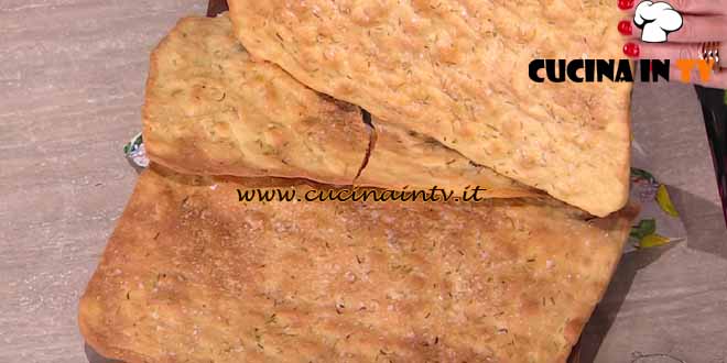 È sempre mezzogiorno | Schiacciatine di focaccia ricetta Fulvio Marino
