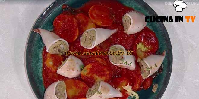 È sempre mezzogiorno | Totani ripieni al sugo ricetta Mattia e Mauro Improta