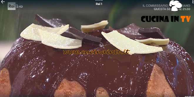 È sempre mezzogiorno | Ciambellone al cioccolato ricetta Antonio Paolino
