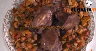 È sempre mezzogiorno | Coq au vin ricetta Chloe Facchini