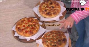 È sempre mezzogiorno | Focaccia di notte ricetta Fulvio Marino