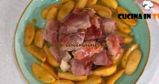 È sempre mezzogiorno | Formaggio in crosta di speck ricetta Barbara De Nigris