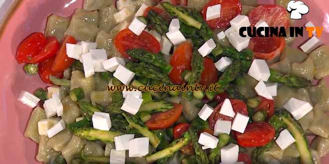 È sempre mezzogiorno | Gnocchi di asparagi ricetta Barbara De Nigris