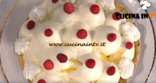 È sempre mezzogiorno | Profiteroles al limone ricetta Sal De Riso