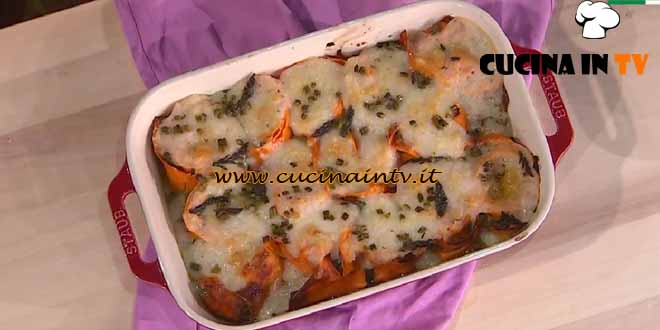 È sempre mezzogiorno | Rosette agli asparagi ricetta Alessandra Spisni