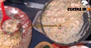 È sempre mezzogiorno | Spaghetti della notte ricetta Daniele Persegani