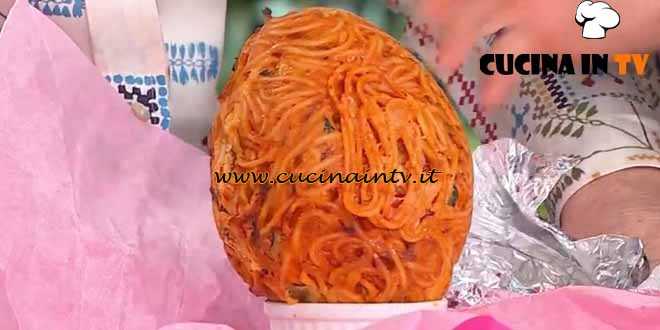 È sempre mezzogiorno | Spaghetti con sorpresa ricetta Andrea Mainardi